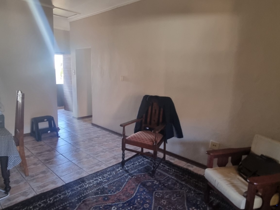 2 Bedroom Property for Sale in Langenhovenpark Free State